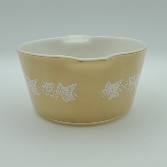 Pyrex Sandalwood 473 1 Quart Casserole Dish White Leaves on Tan - Picture 4 of 11